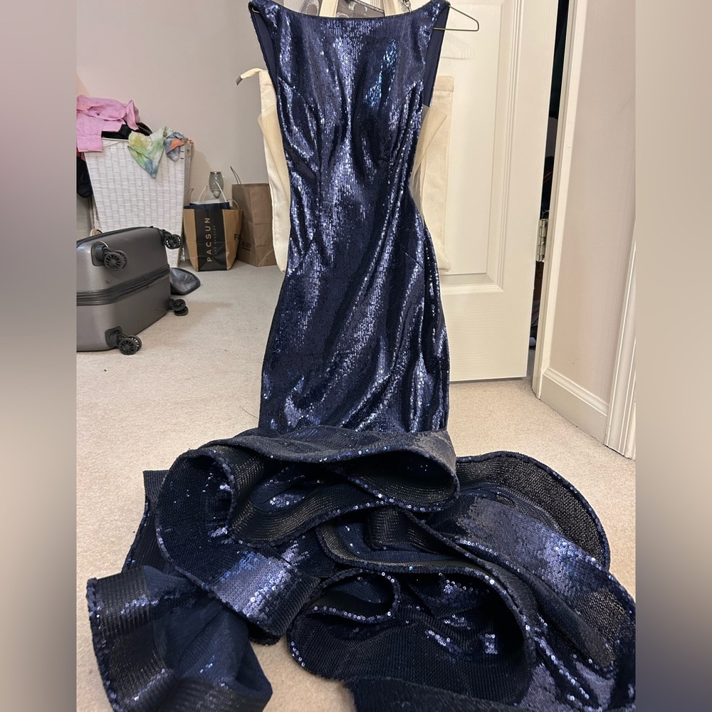 Jovani mermaid prom dress - Picture 2 of 6